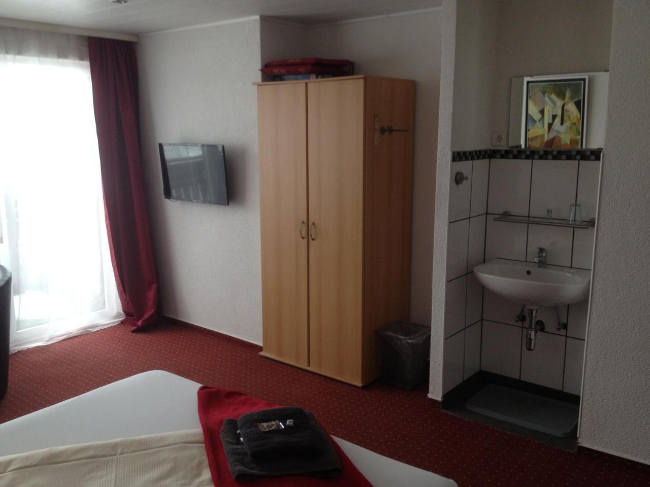 Hotel Saarland Lebach מראה חיצוני תמונה